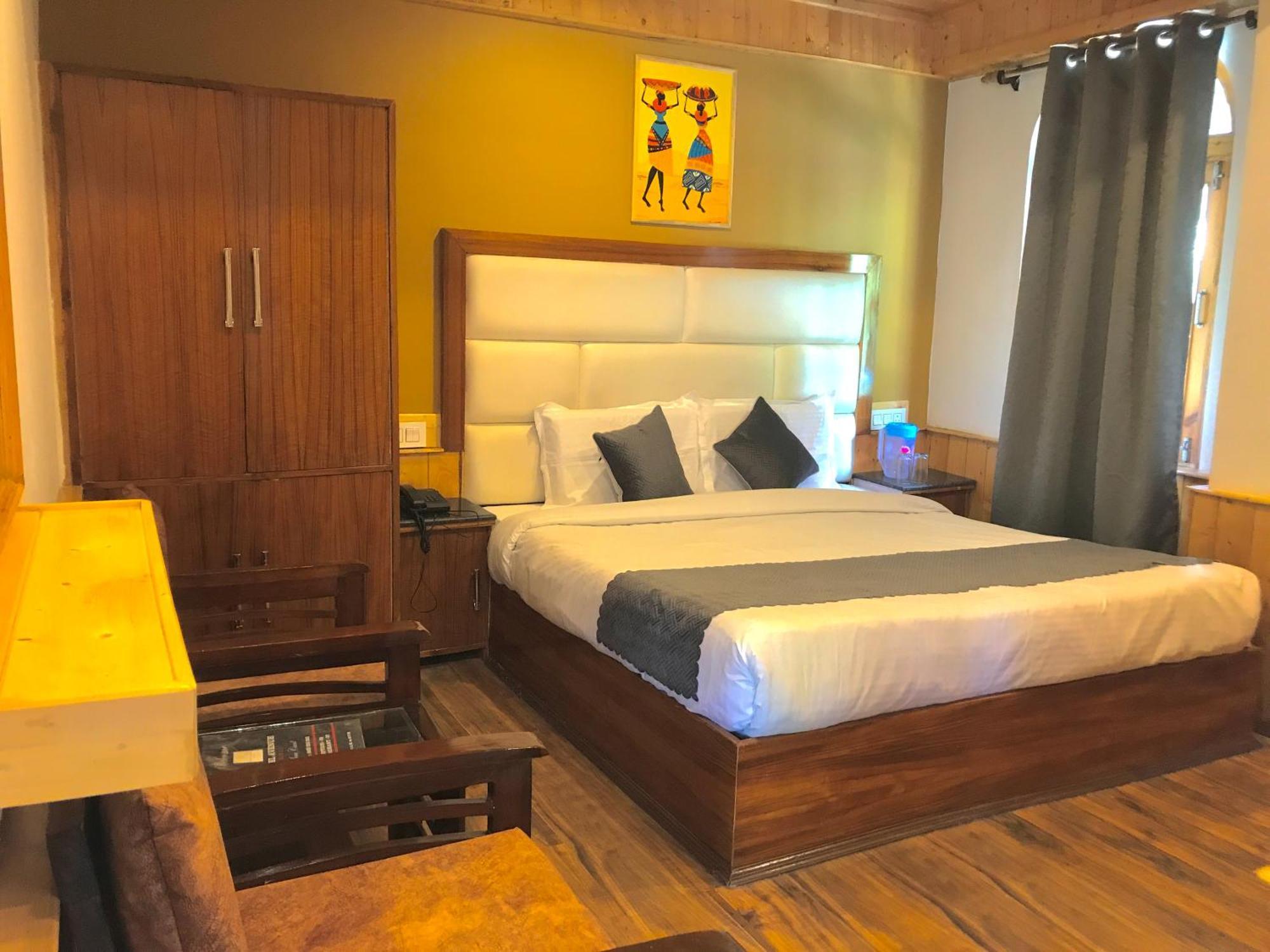 The Avenue Hotel , Manali A River Side Hotel المظهر الخارجي الصورة